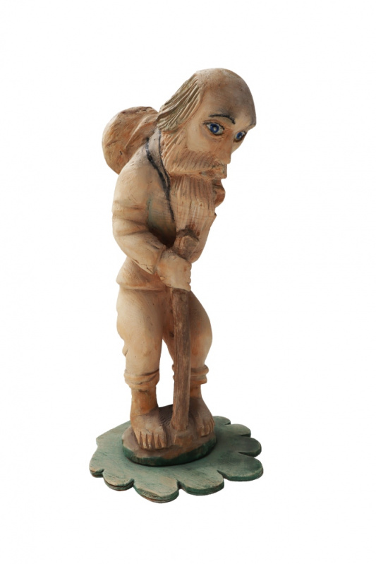 'Старец', авт. Алексеев С.Х., 1980 - 1990гг., дерево, резьба, краска, 26,5х15 см